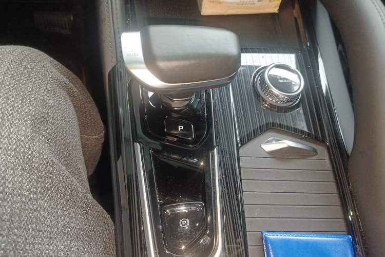 Used Geely Auto Monjaro L 2024 2.0TD DCT EVO Two-Wheel Drive Long-Range Version
