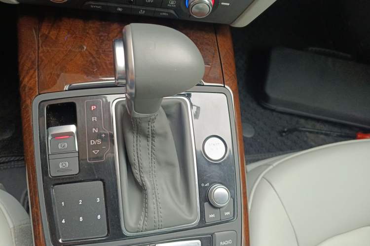 Used Audi A6L 2012 30 FSI Comfort Model