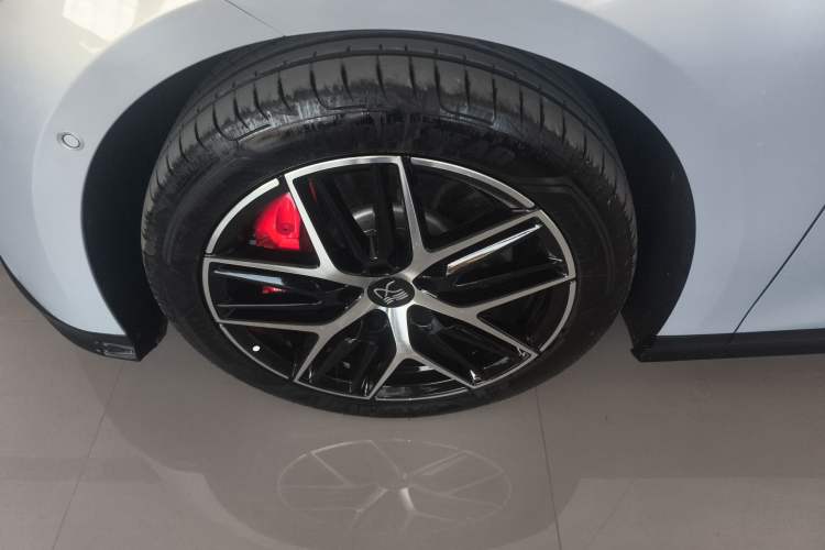 Used BYD Han L 2025 EV Four-Wheel Drive LiDAR Flagship Model