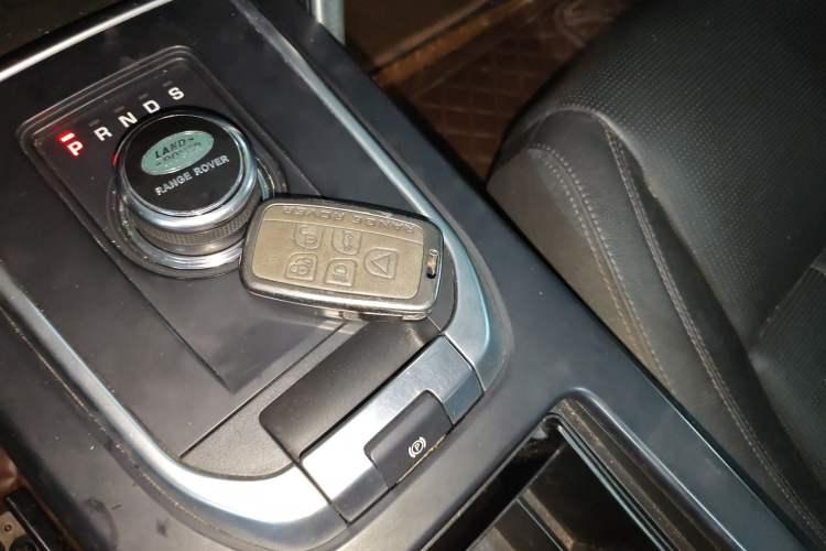 Used Land Rover Discovery Sport 2017 2.0T SE Vehicle Key