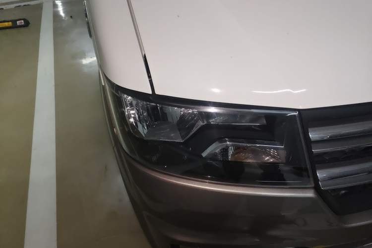 Used Jinbei Hiace X30 2024 1.5L Wealthy-Style Passenger Van 5/6/7 Seater