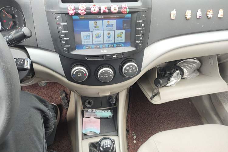 Used CHANGAN Alsvin V5 2012 1.5L Manual Dream Edition