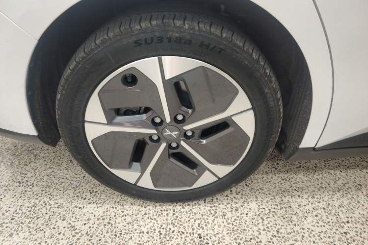 Used XPeng MONA M03 2024 620 with Ultra-Long Range