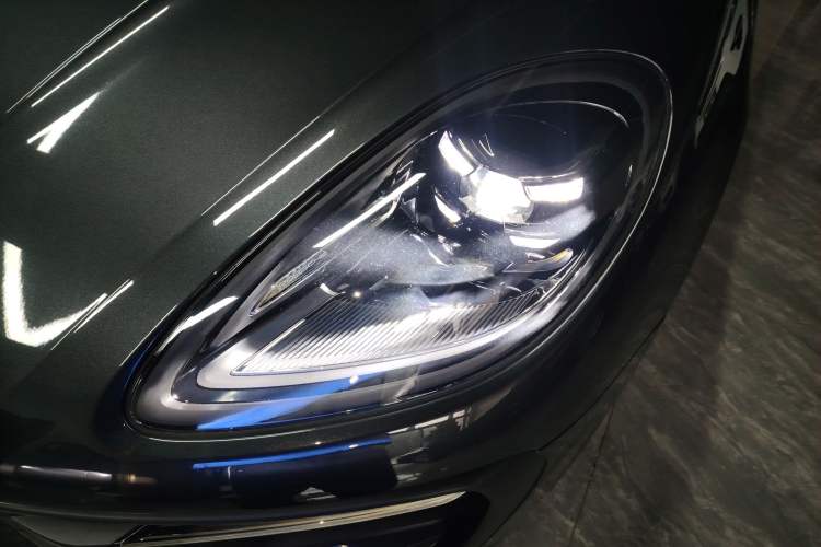 Used Porsche Macan 2022 Macan 2.0T