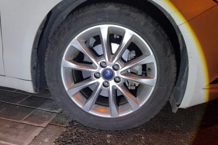 Used Ford Mondeo 2017 EcoBoost 200 Stylish Model
