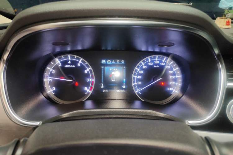 Used CHANGAN Ruicheng CC 2021 Blue Whale Edition 1.5T DCT Luxury Model Instrument Cluster