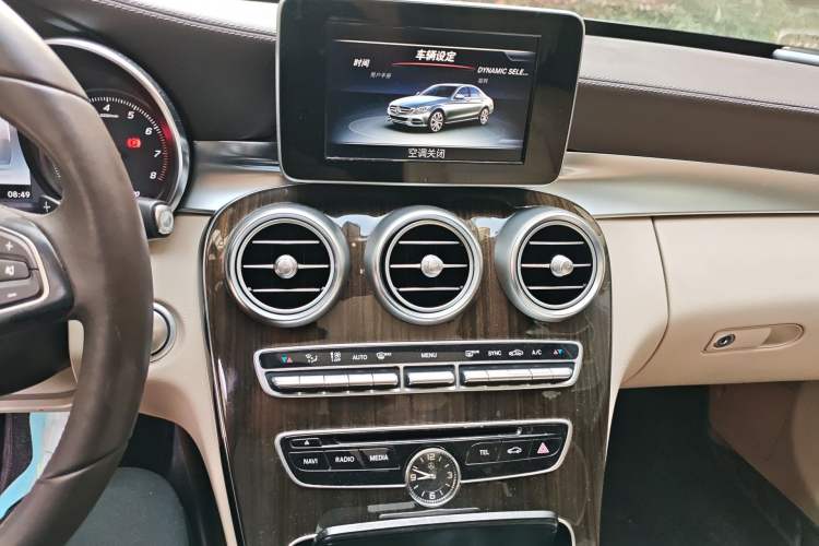 Used Mercedes-Benz C-Class 2016 C 200 L