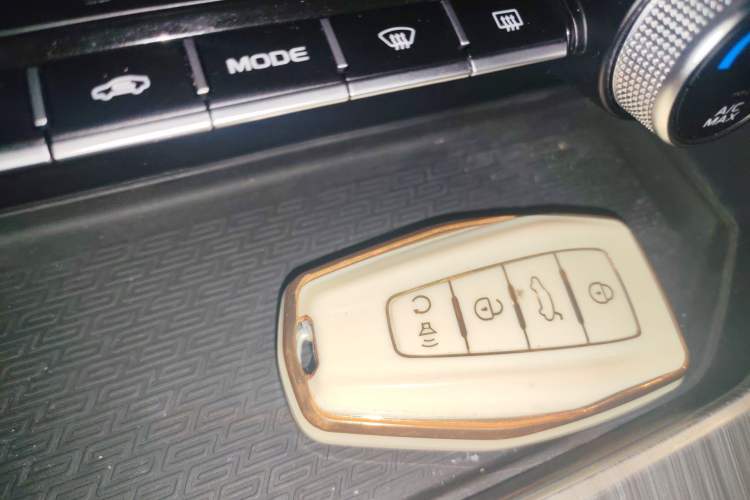 Used Geely Auto Coolray 2019 Sport Model 260T DCT Battle China V Standard
