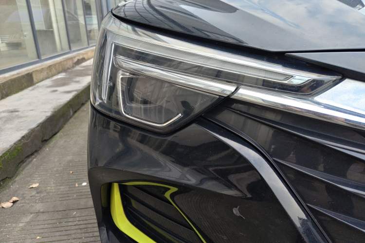 Used Roewe i6 MAX 2020 300TGI Automatic Sporty Cool Edition
