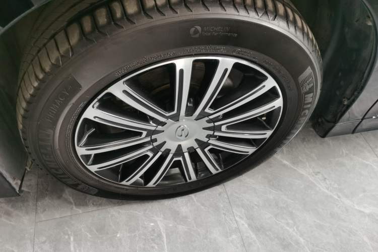 Used GAC Trumpchi M8 2021 Lingxiu Series 390T Deluxe Edition Exterior 4