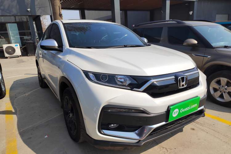 Used Honda XR-V 2021 220TURBO CVT Comfort Version Front Right 45 Deg