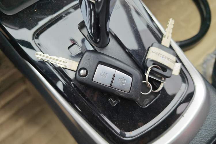 Used Nissan Tiida 2021 1.6L CVT Cool Edition