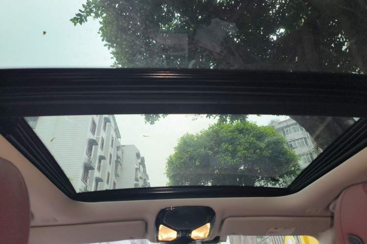 Used BMW i3 2022 eDrive 35 L
