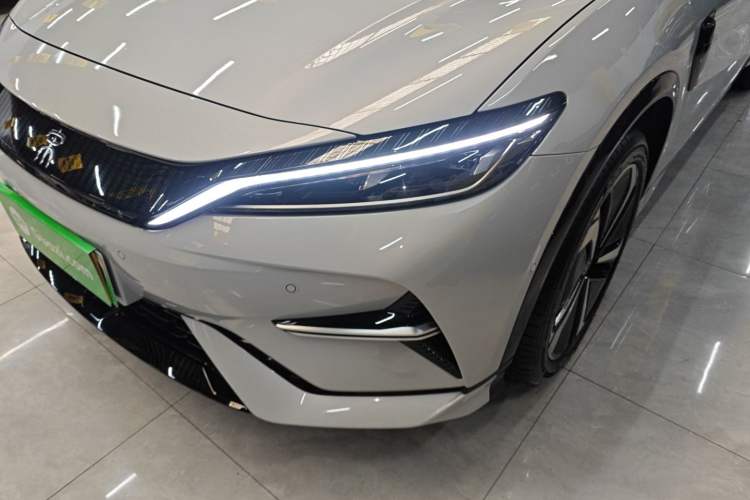 Used BYD Song L EV 2025 662 km Advanced Intelligent Driving Version
