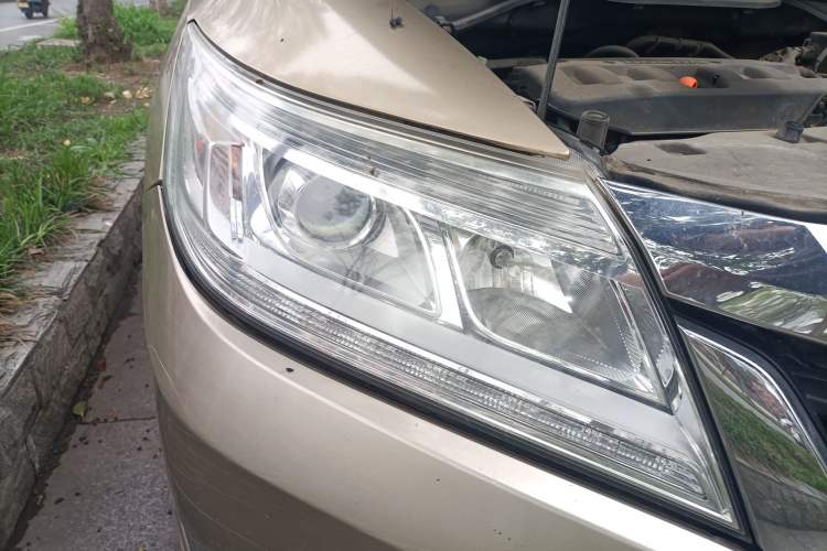 Used Honda Crider 2016 1.8L CVT Luxury Edition Right Front Headlight