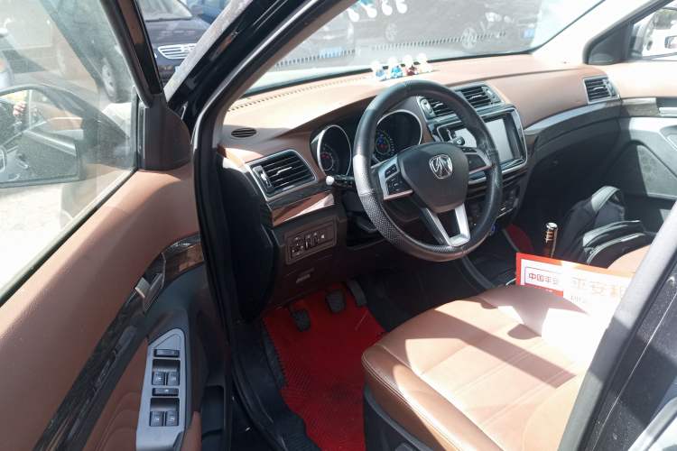 Used BAIC Weiwang S50 2016 1.5T Manual Joyful Luxury Edition