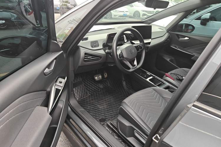 Used Volkswagen ID.3 2024 Pure & Smart Edition