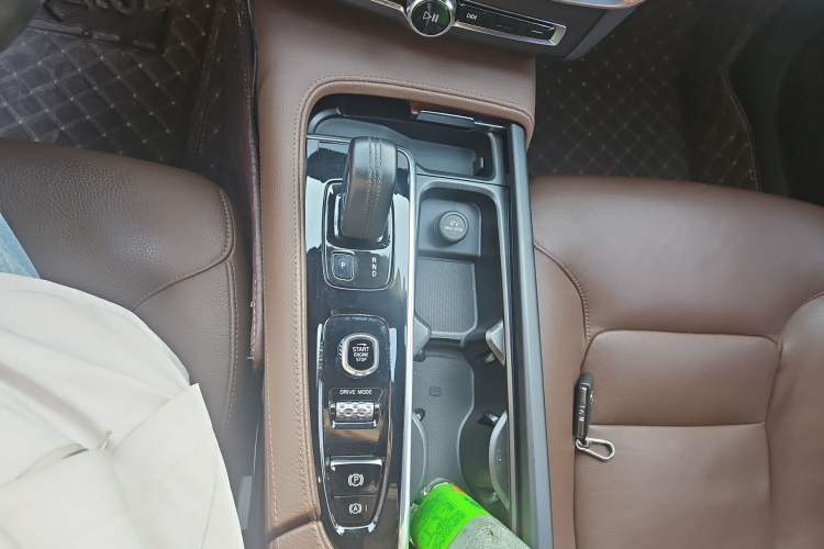 Used Volvo S90 2021 B5 Zhiyi Luxury Edition
