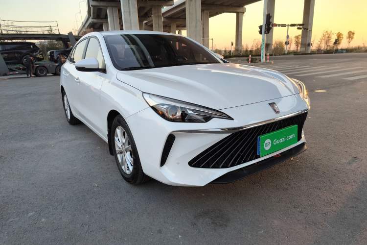 Used Roewe i5 2023 1.5L Manual Comfort Edition
