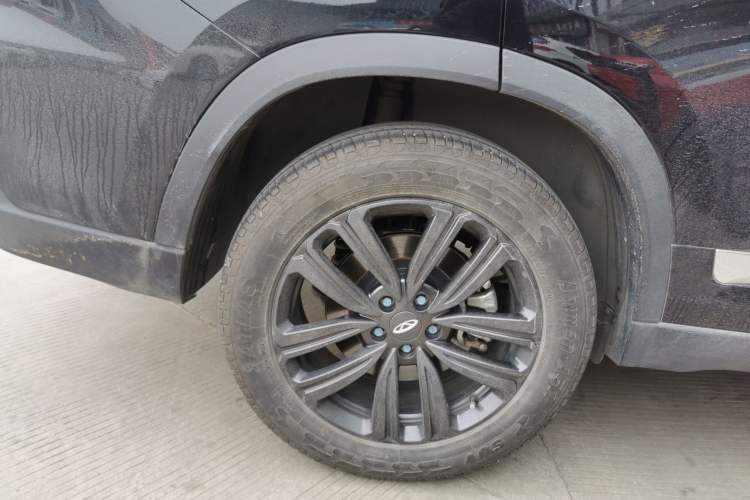 Used Chery Tiggo 8 2022 1.5 TCI Automatic Exclusive Edition 5 Seats Right Rear Wheel Hub