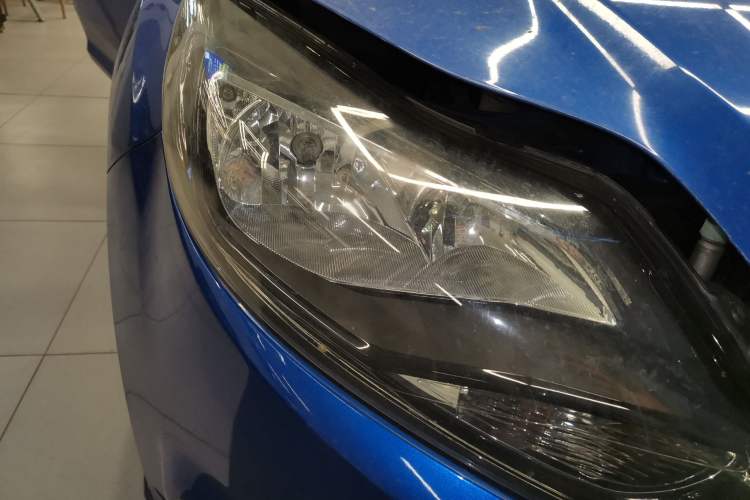 Used Ford Focus 2012 Hatchback 2.0L Automatic Luxury Sport Model