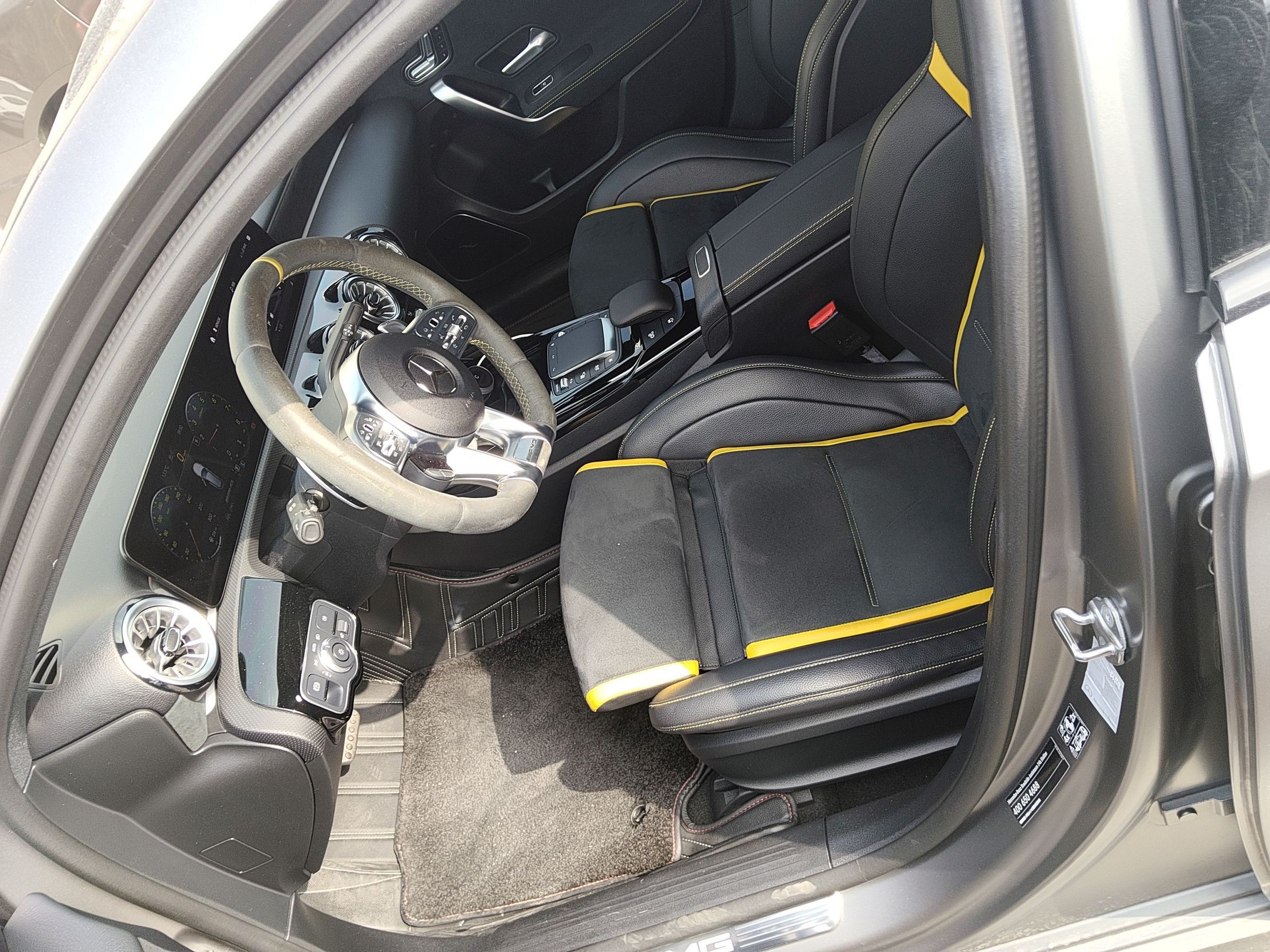 Interior delantero
