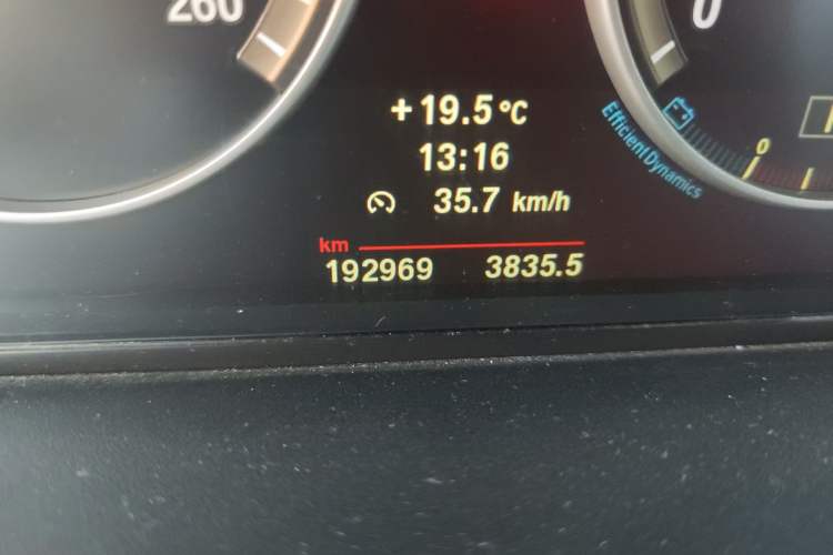 Used BMW X3 2011 xDrive35i Luxury Model Odometer Close Up