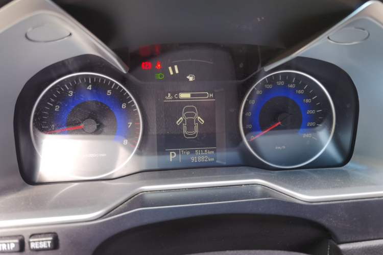 Used Geely Auto Emgrand 2015 Sedan 1.3T CVT Upward Edition Instrument Cluster