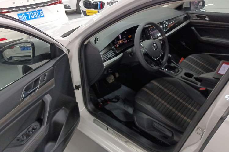 Used Volkswagen Lavida 2022 280TSI DSG Comfort Edition
