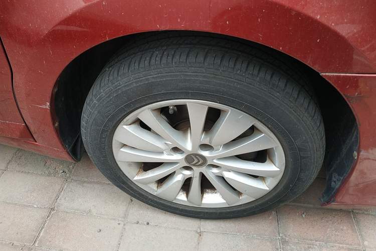 Used Citroen C-Quatre 2012 Sedan 1.6L Automatic Prestige Model Right Front Wheel Hub