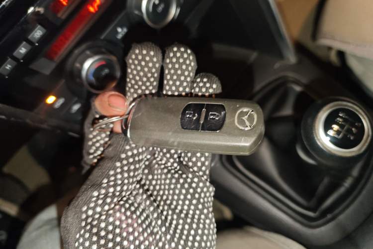 Used Mazda CX-5 2013 2.0L Manual Two-Wheel Drive Comfort Version Vehicle Key