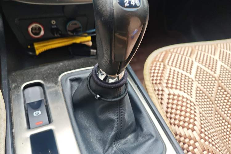 Used Bestune X80 2016 2.0L Manual Luxury Edition
