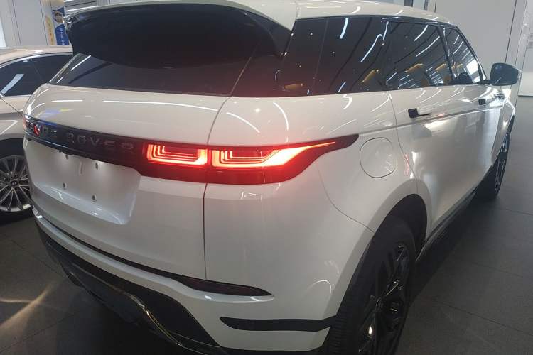 Used Land Rover Range Evoque 2023 Aurora L 249 PS Luxury Edition
