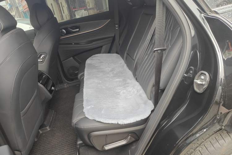 Used Chery Tiggo 9 2025 2.0T Dual-Clutch Two-Wheel Drive Luxury Edition 5 Seats