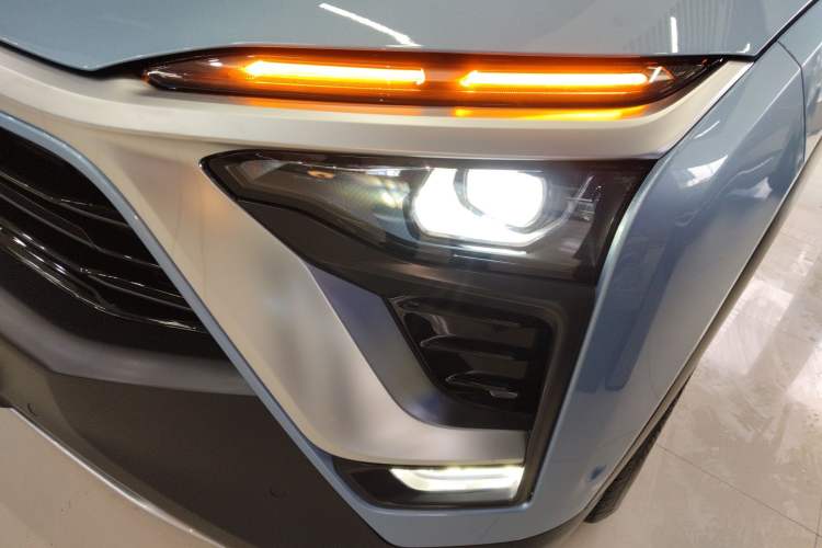 Used Nio ES8 2018 355 km Base Version 7-Seater Edition