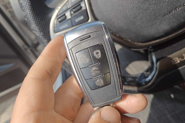 Used BAIC Beijing EU5 2019 R500 Smart Wind Edition