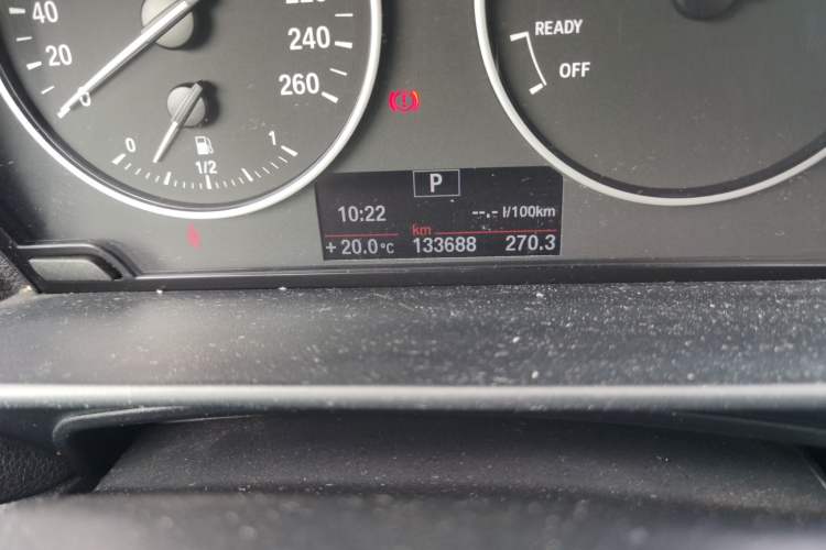 Used BMW 1 Series 2012 116i Urban Edition Odometer Close Up