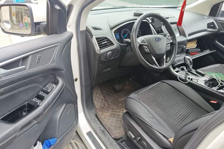 Used Ford Edge 2016 EcoBoost 245 Four-Wheel Drive Titanium Edition 7-Seater