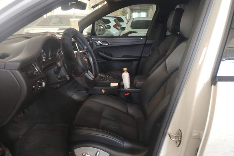 Used Porsche Macan 2020 Macan 2.0T