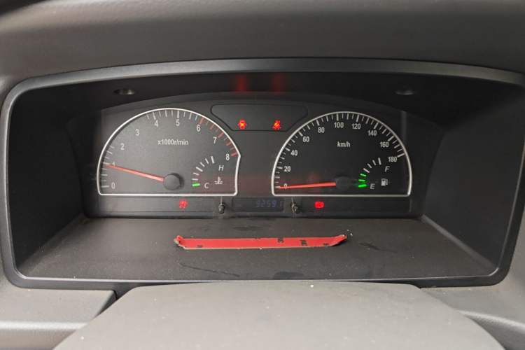 Used Dongfeng Shuaike 2011 1.6L Manual Comfort 7-Seater