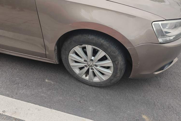 Used Volkswagen Sagitar 2014 Revised Version 1.6L Automatic Leading Edition
