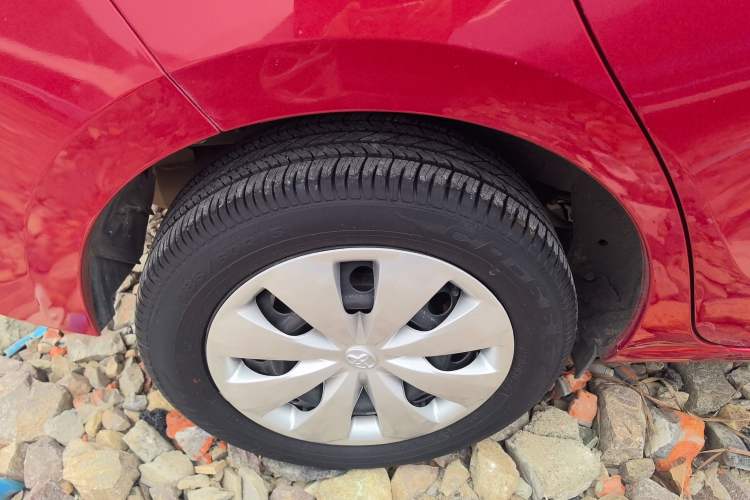 Used Toyota YARiS L Zhi Xuan 2019 1.5E CVT Dynamic Edition China VI compliant