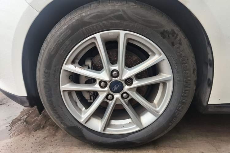 Used Ford Focus 2015 Hatchback EcoBoost 180 Automatic Elite Model

