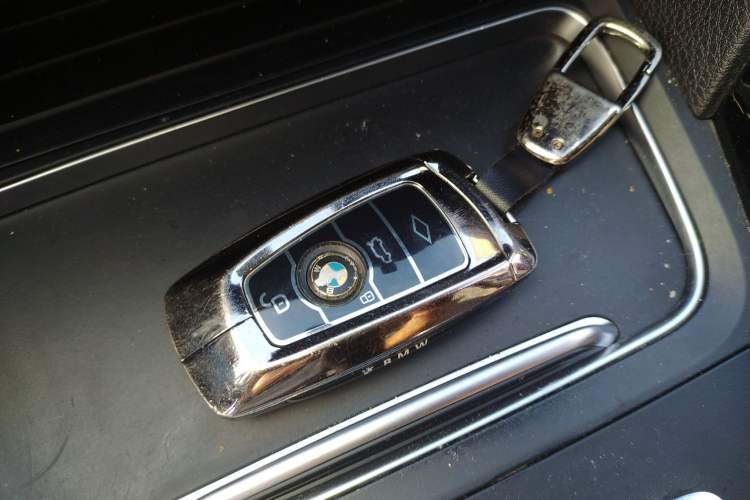 Used BMW 3 Series 2019 320Li Fashion Model
