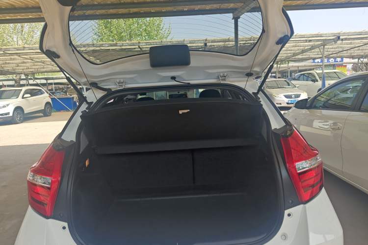 Used Toyota YARiS L Zhi Xuan 2016 Revised 1.5G CVT Xuan Dong Edition
