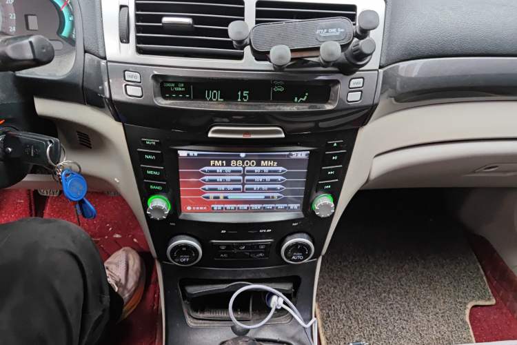 Used Bestune B70 2011 2.0L Manual Fashionable Edition