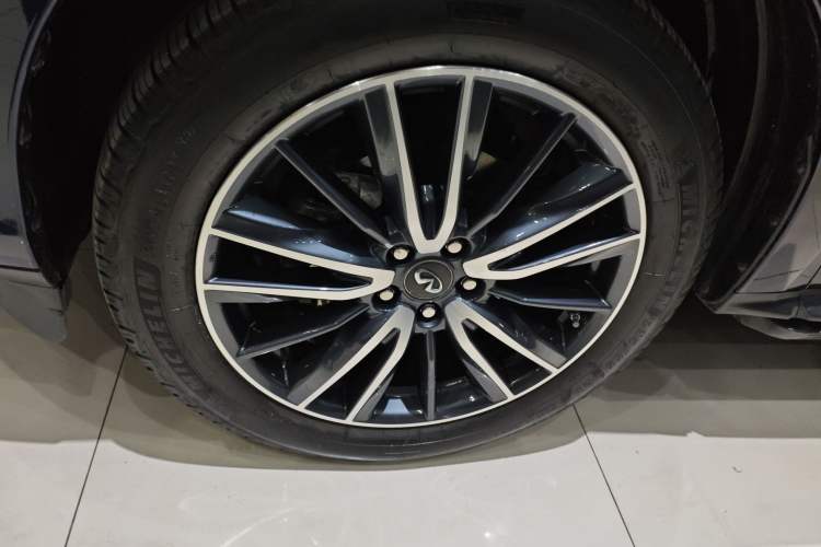 Used Infiniti QX60 2016 2.5 S/C Hybrid Two-Wheel-Drive Excellence Edition China V Standard Left Front Wheel Hub