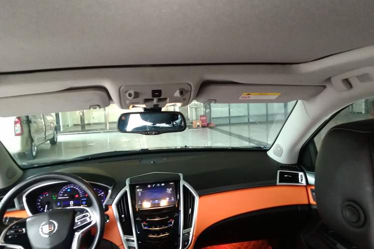 Used Cadillac SRX 2015 3.0L Comfort Version Headliner