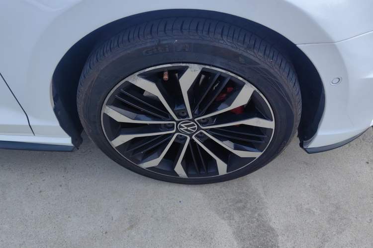 Used Volkswagen Lamando 2017 2.0T GTS
