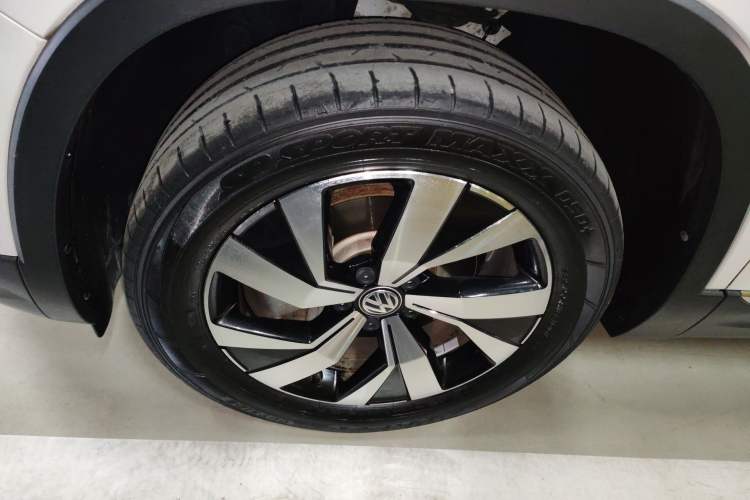 Used Volkswagen Tayron 2022 330TSI Two-Wheel Drive Luxury Smart Connectivity Version Exterior 4